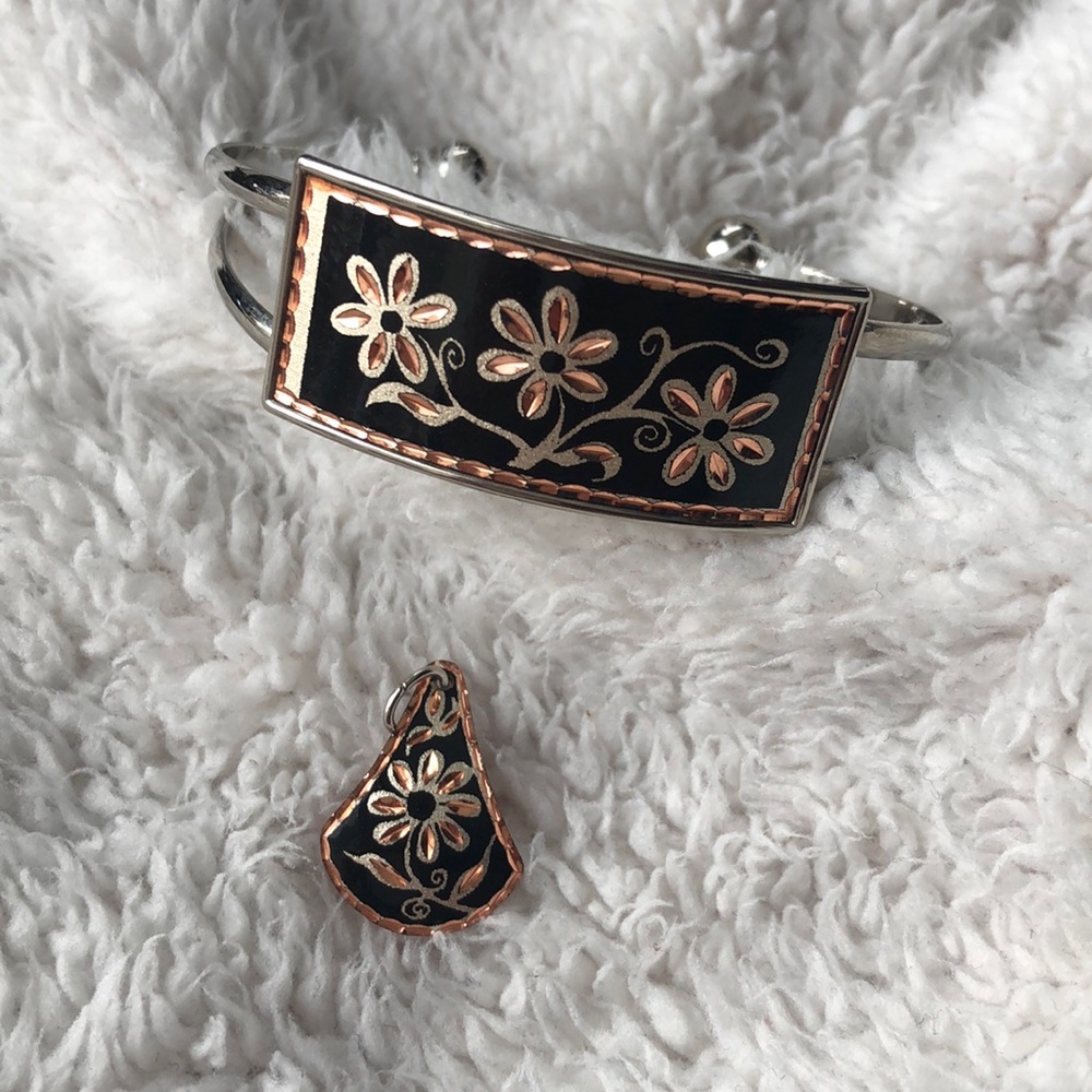 Black Floral Daisy Copper Cuff Bracelet & Pendant